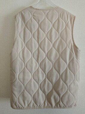 Cocoya Quilting Vest Down Vest Ivory